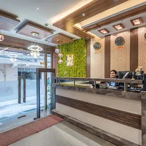 Royal Igi Hotel New Delhi