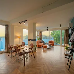 Minimalist Poshtel & Hotel New Delhi